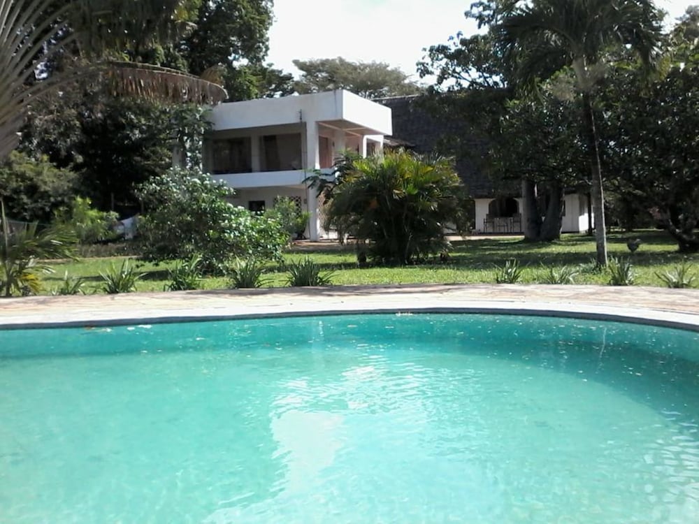 Bamburi - Cooke Villa