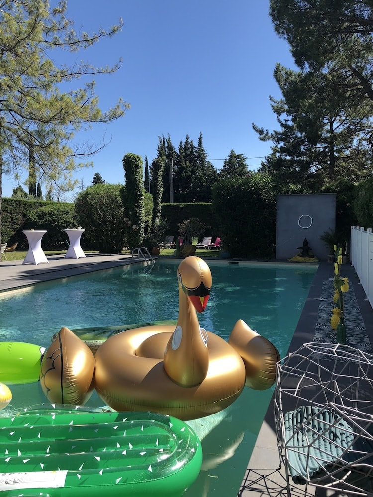 Beaumes-de-Venise - Le Safari Hotel Restaurant
