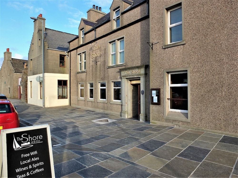 Kirkwall - The Shore
