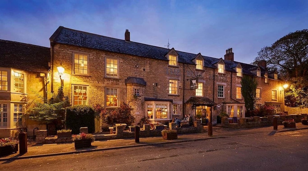 Bibury - The Bull Hotel