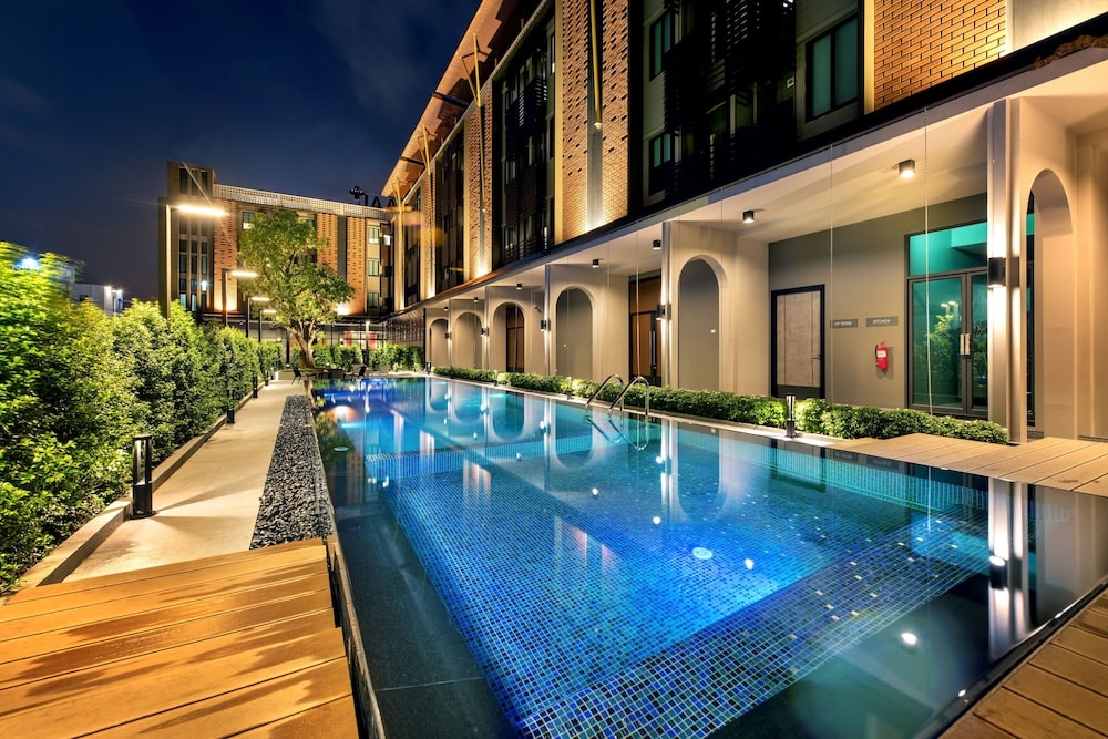 Rayong - PLAAI Plus Hotel Rayong โรงแรมพลาย พลัส ระยอง