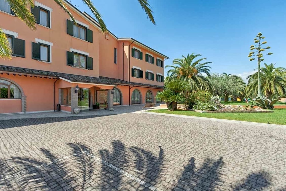 Alba Adriatica - Villa Luigi Hotel & Restaurant Nuova gestione