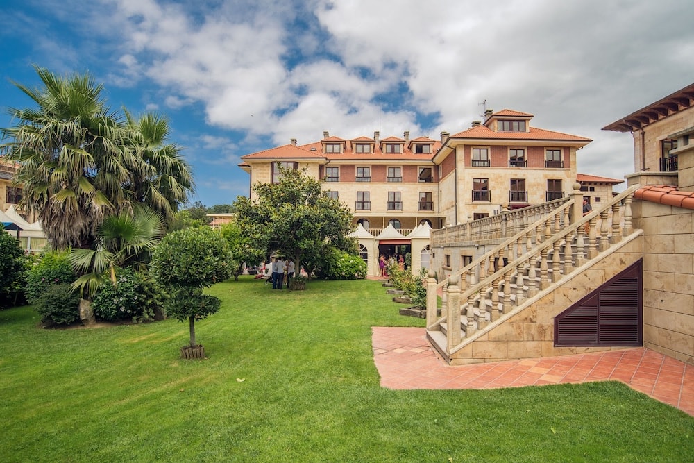 Somo - Hotel Spa Villa Pasiega