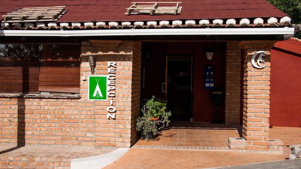 Monachil - Fuente del Lobo Glamping & Bungalows - Adults Only
