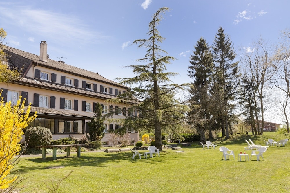 Archamps - The Originals City, Hôtel Rey du Mont Sion, Saint-Julien-en-Genevois Sud