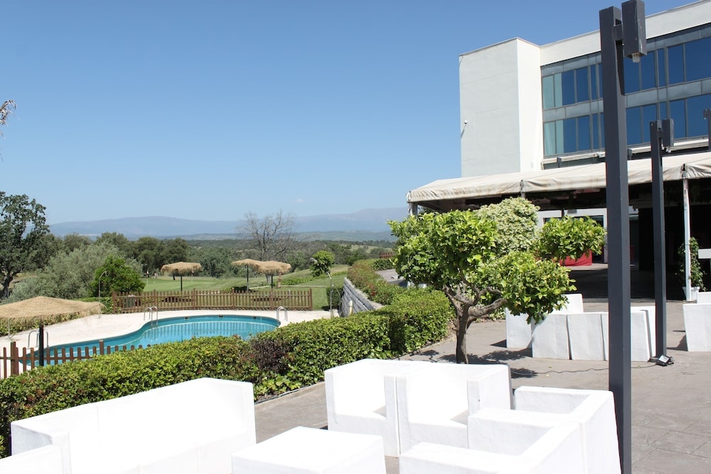 Talayuela - Hospedium Hotel Valles de Gredos Golf
