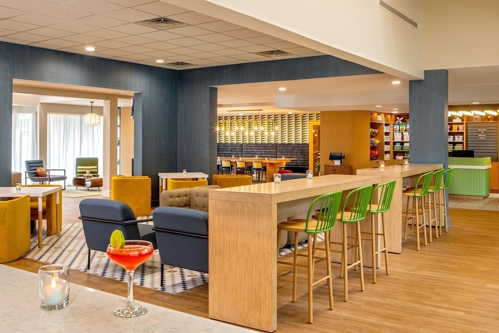 Foxborough - Sonesta Select Boston Foxborough Mansfield