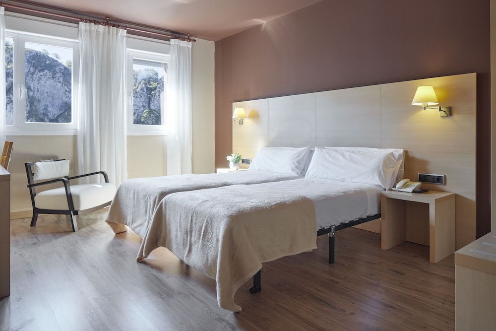 Oñati - Iraipe Santuario de Arantzazu Hotel