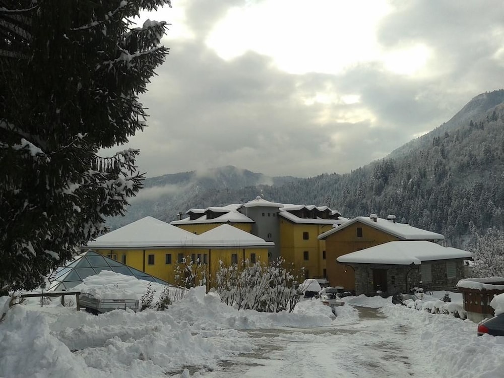 Sùtrio - Grand Hotel Gortani - Borgo Gortani