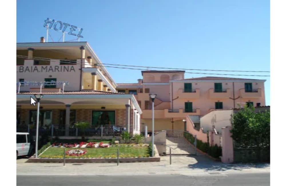 Stockholm - Orosei - Hotel Baia Marina