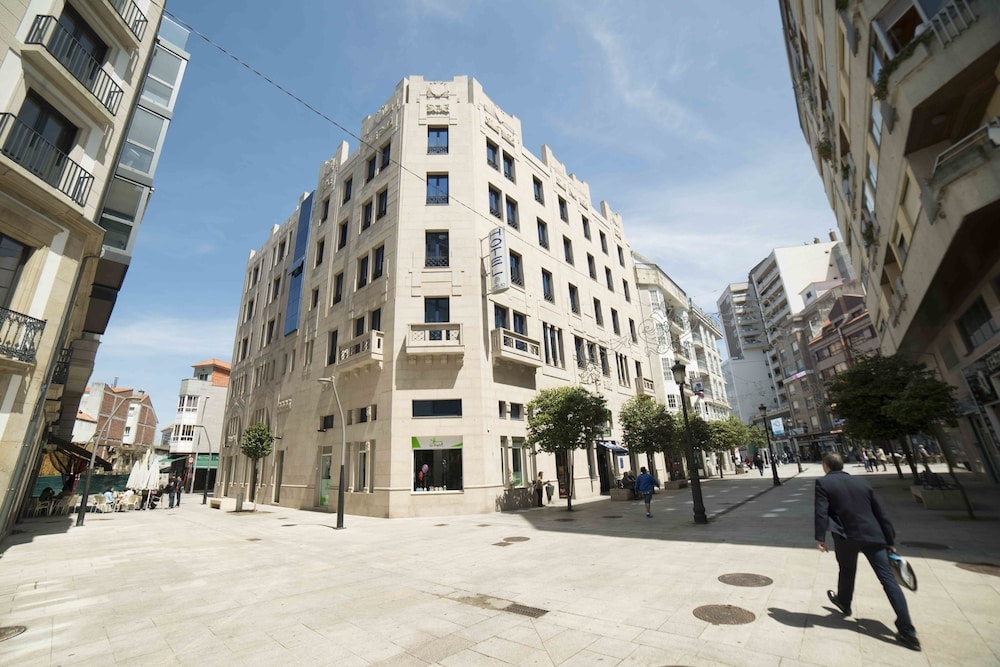 Vilagarcia de Arousa - Hotel Alda Castelao