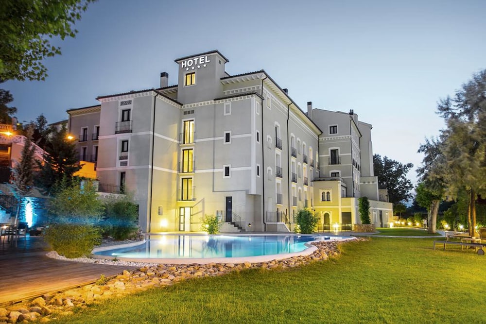 Alhama de Aragón - Hotel Balneario Alhama de Aragón