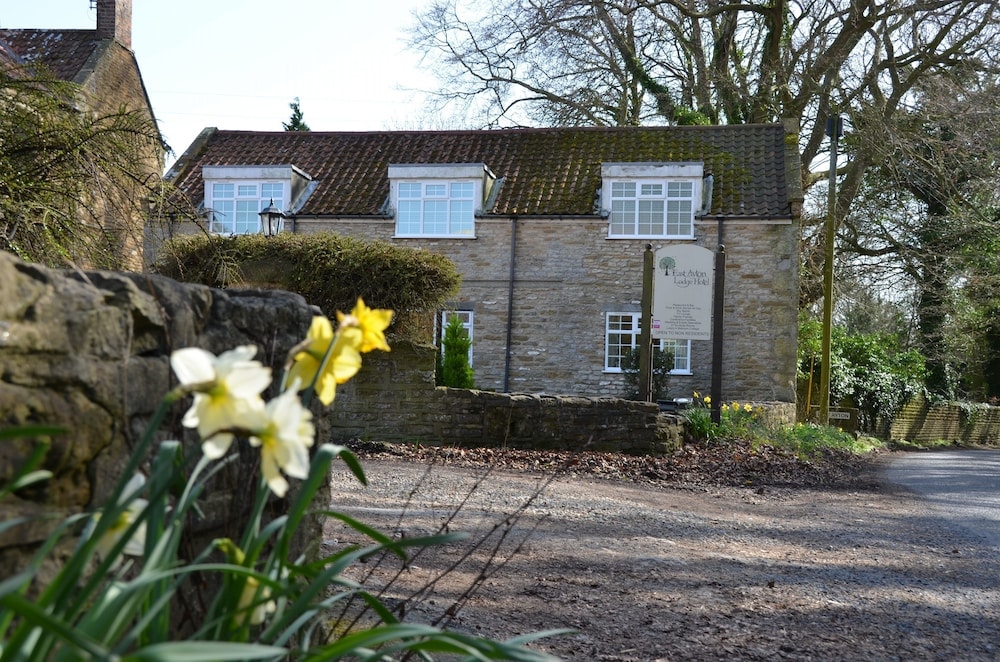 Scarborough - East Ayton Lodge Hotel, Scarborough