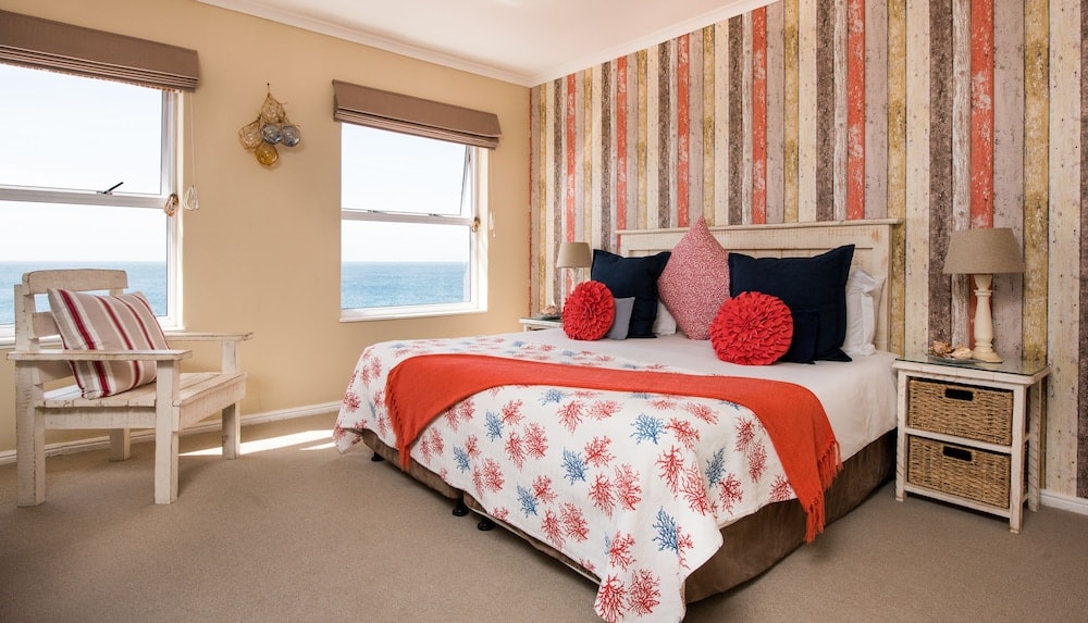 Whale View Manor & Spa