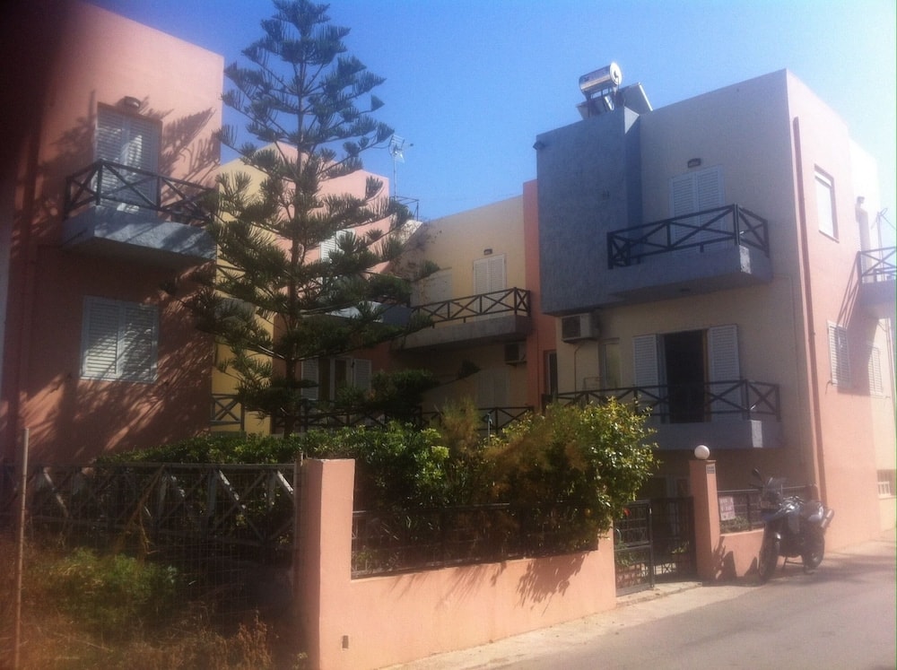 Göteborg - Heraklion stad - Stella Apartments