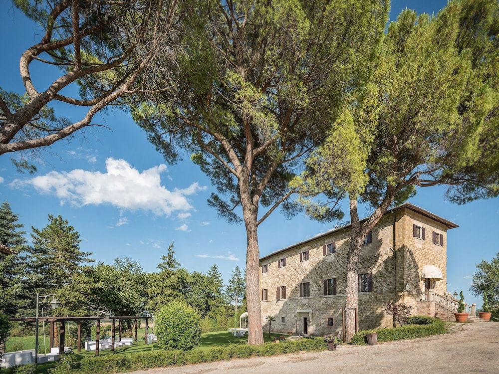 Gubbio - Hotel Villa Montegranelli