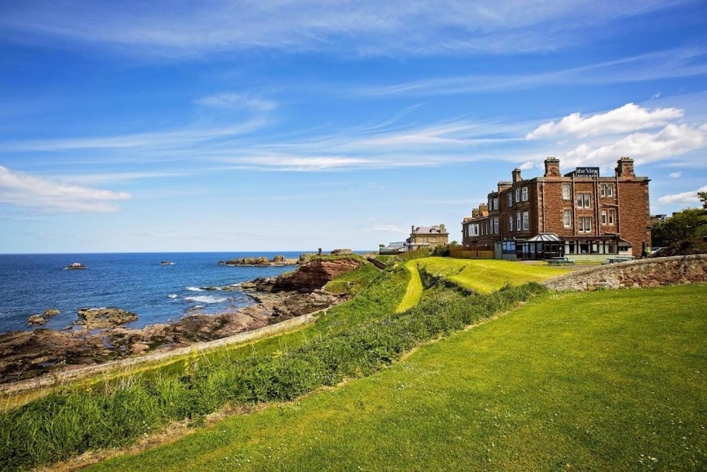 Dunbar - Bayswell Park Hotel