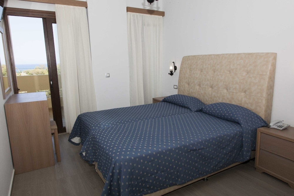 Platanias (Crete) - Sunny Suites