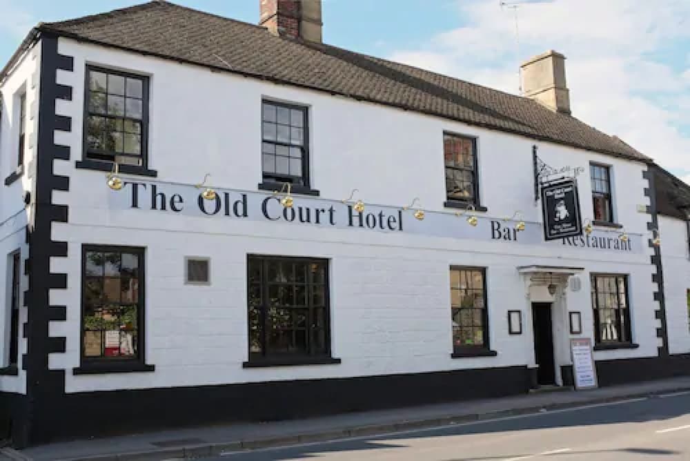 Witney - The Old Court Hotel