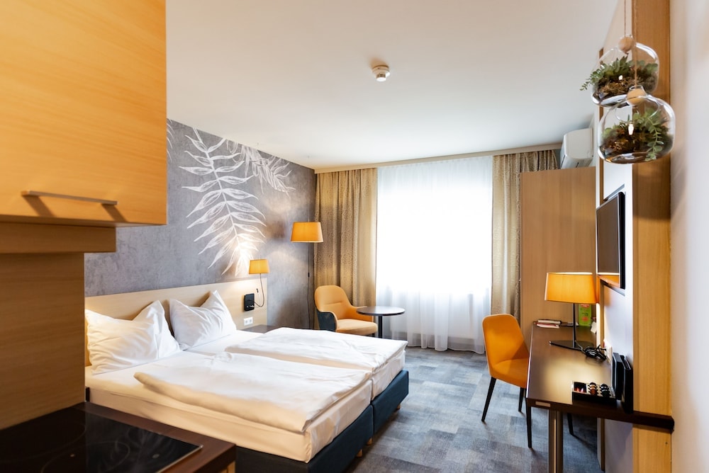 Schwechat - Hotel Das Himberg