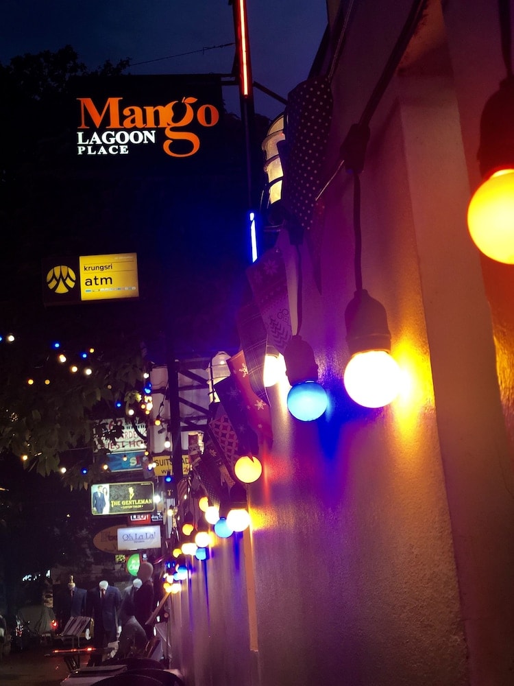 Bangkok - MANGO Lagoon Place