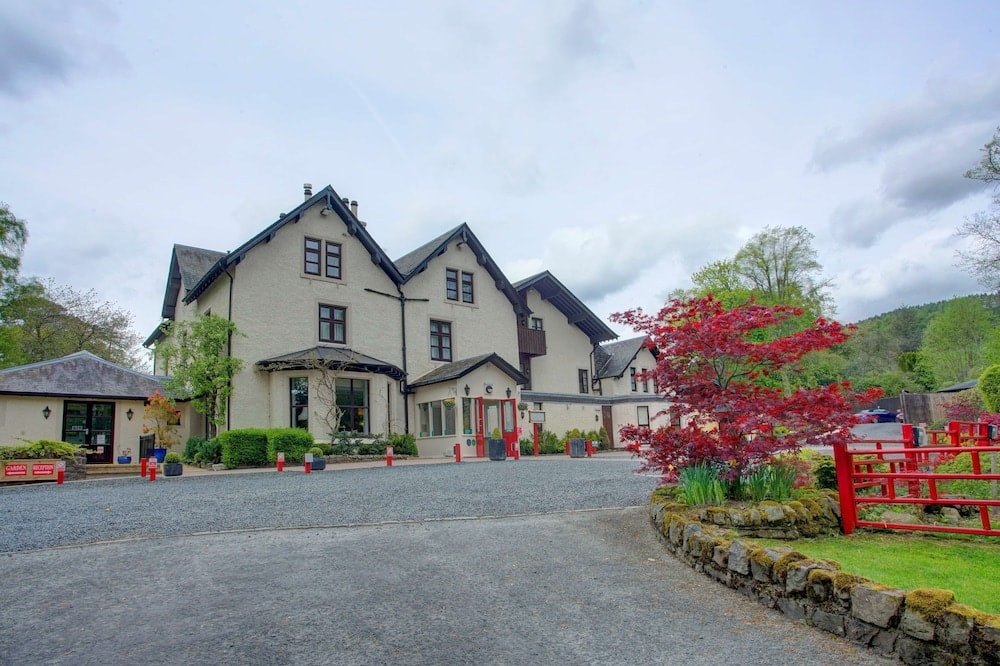 Galashiels - All Seasons Philipburn, BW Signature Collection