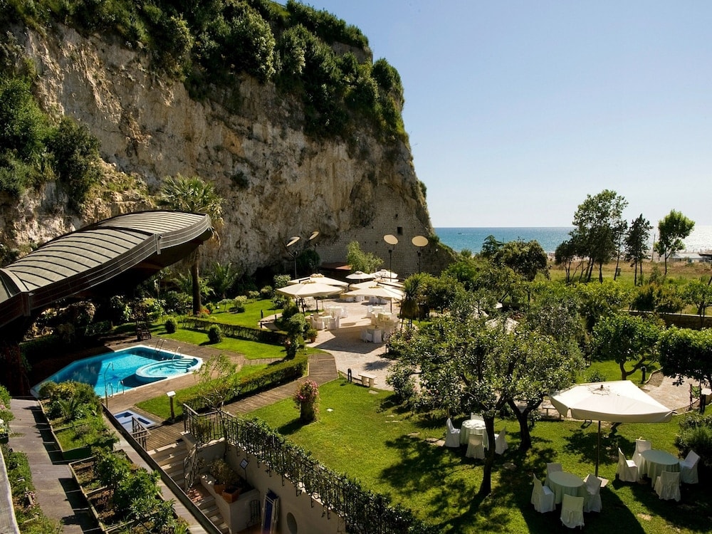 Gaeta - Hotel Serapo