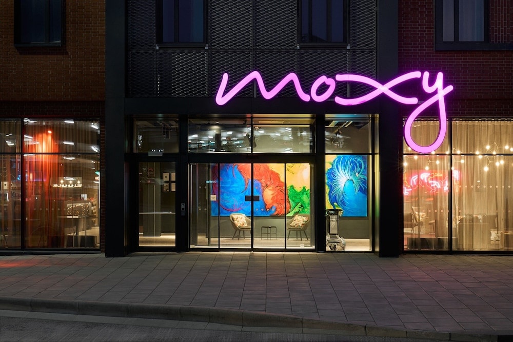 Bristol - Moxy Bristol