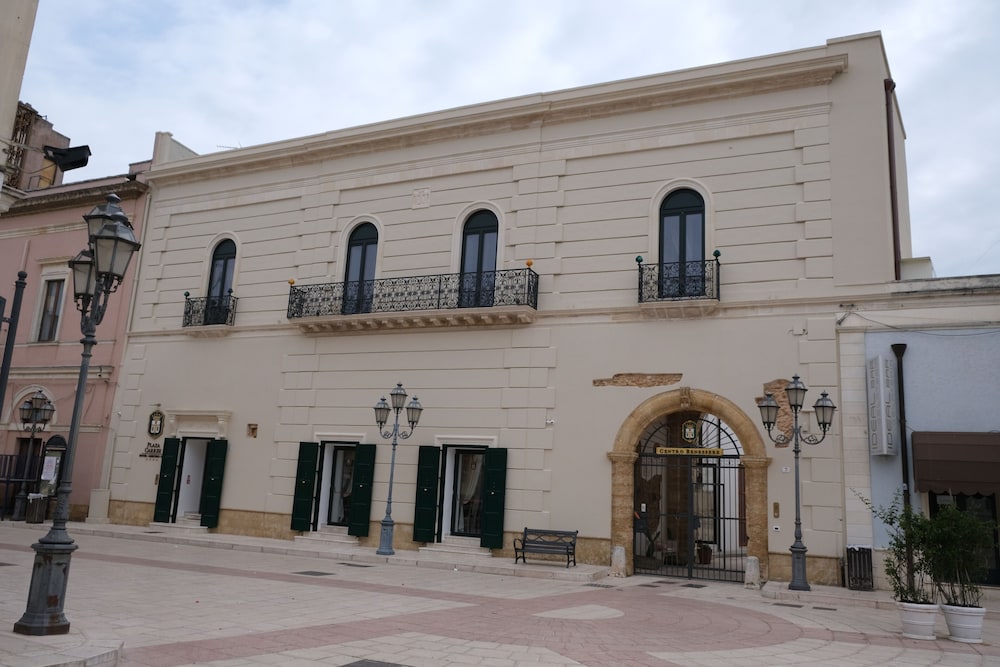 Cellino San Marco - PLAZACARRISI HOTEL & SPA