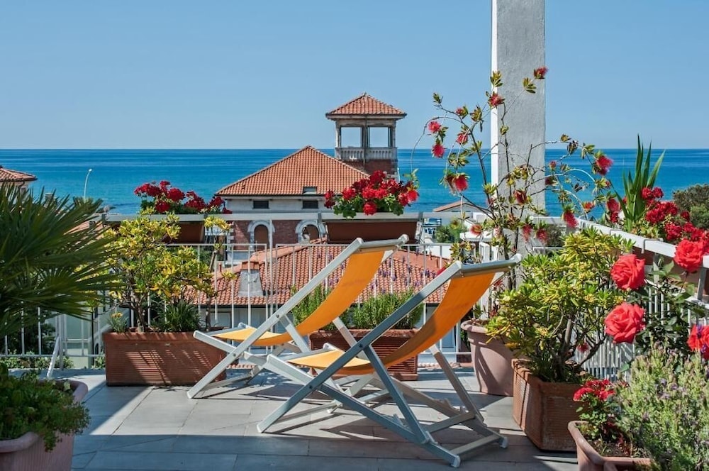 Forte dei Marmi - Hotel Scandinavia