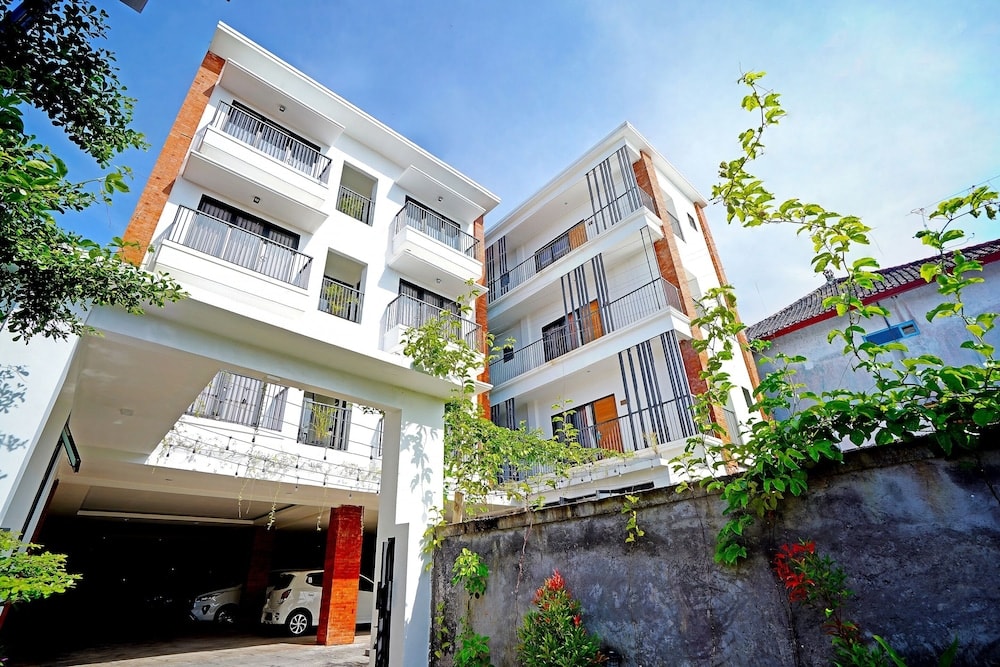 Stockholm - Uluwatu - Urbanview Pecatu Residence Bali by RedDoorz