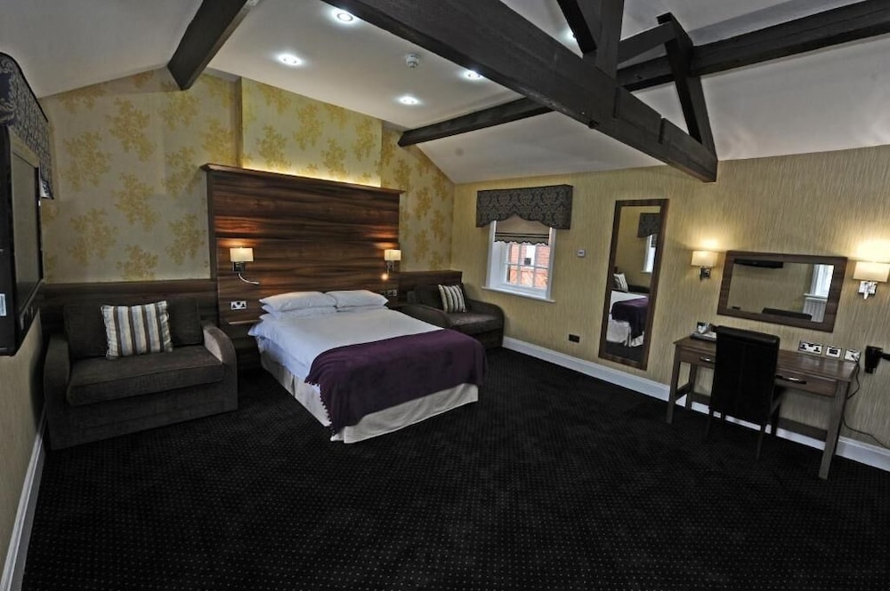Castleford - Kings Croft Hotel