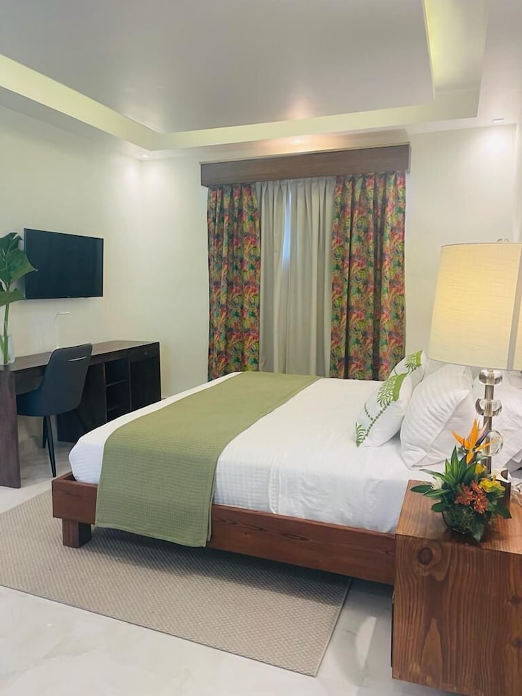 La Romana - Halibut Hotel