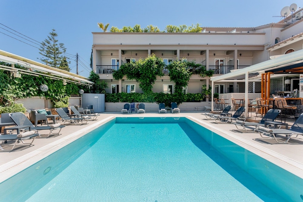 Göteborg - Agios Ioannis (Corfu) - Telesilla Hotel