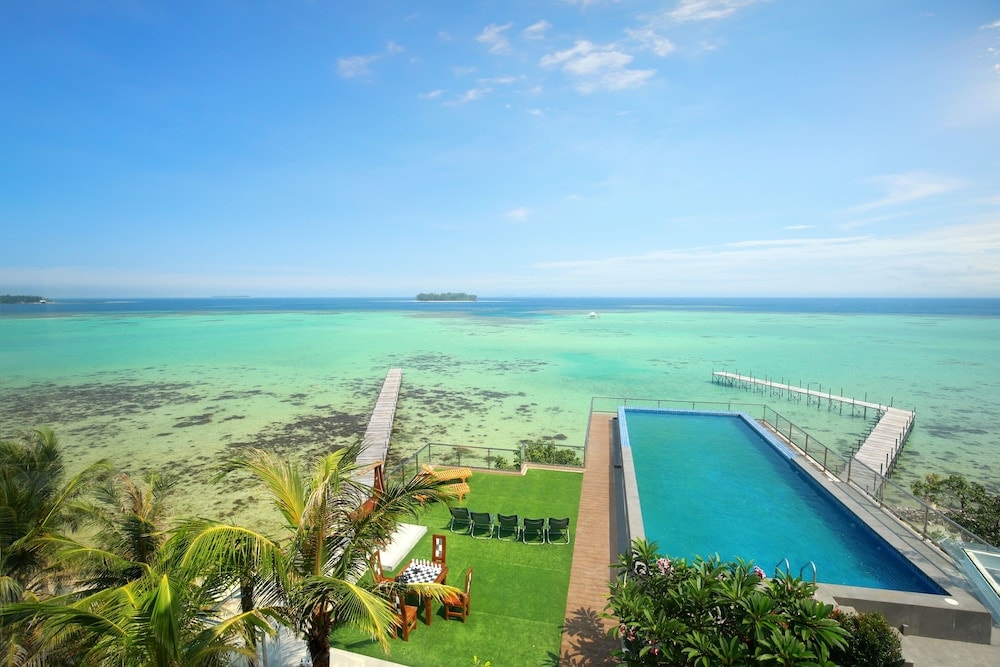 Karimunjawa - Royal Ocean Resort Karimunjawa