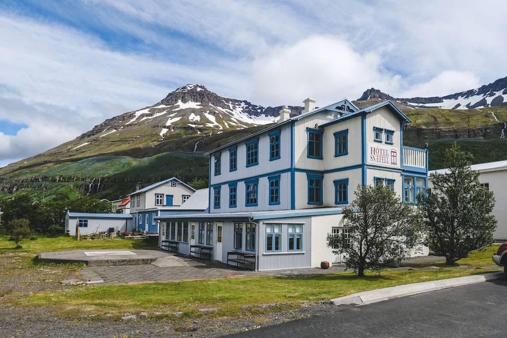 Seyðisfjörður - Snæfell - Hotel by Aldan