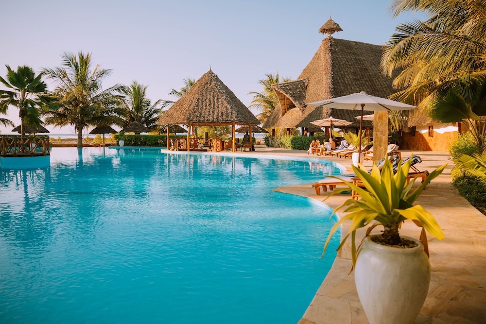 Kiwengwa - White Paradise Zanzibar