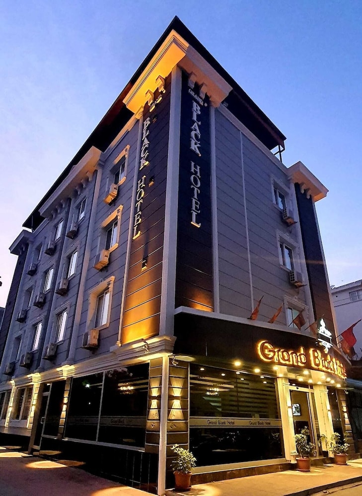 Stockholm - Mersin - Grand Black Hotel