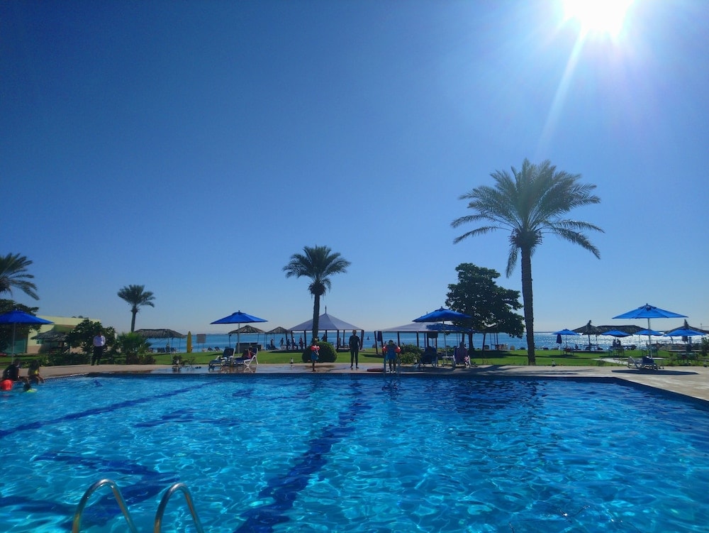Umm Al Quwain - Flamingo Beach Hotel