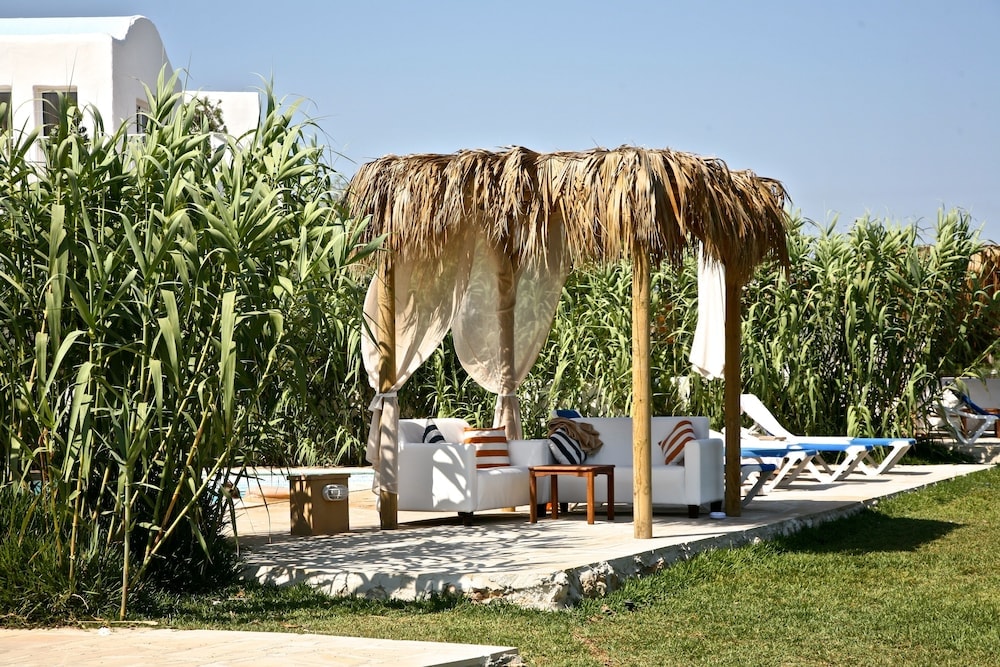 Stockholm - Paralimni - Thalassines Villas