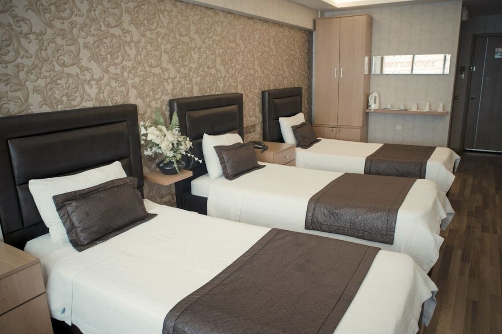 İzmir - Yayla Hotel