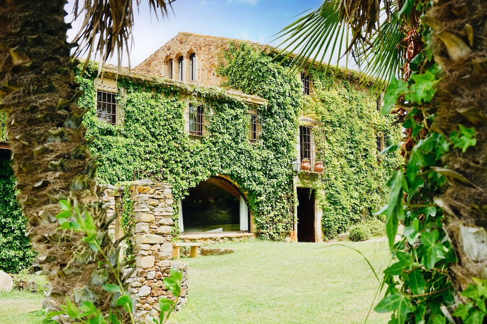 Stockholm - Begur - Mas Salvi Country Boutique Hotel
