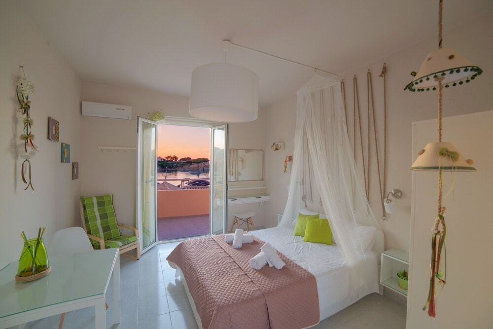 Roda, Corfu - Del Mare Beach Hotel