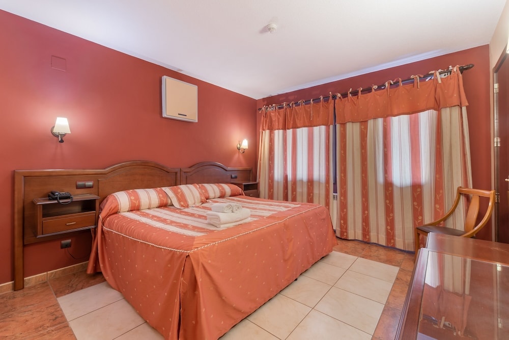 La Puebla de Valverde - Hotel Puerta de Javalambre