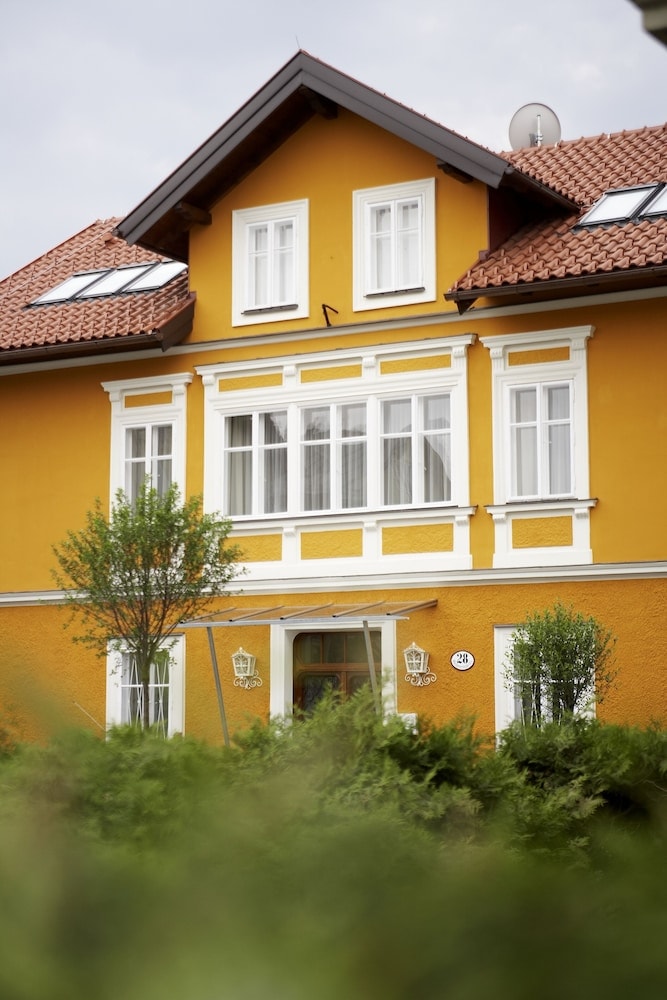 Salzburg - Villa Ceconi by Das Grüne Hotel zur Post - 100% BIO