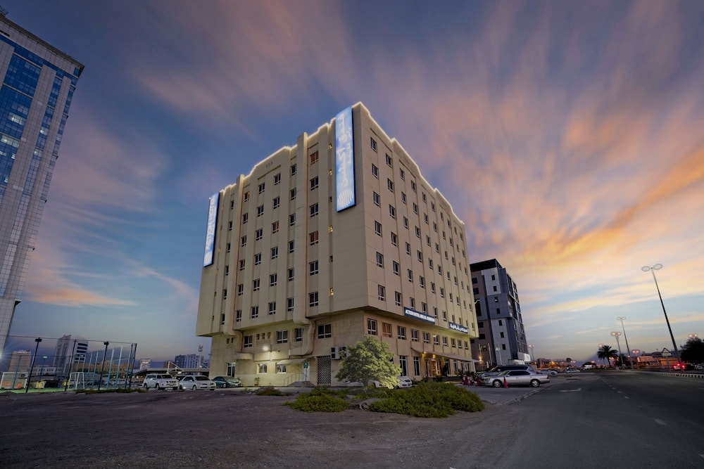 Ras al Khaimah - Action Hotel Ras Al Khaimah