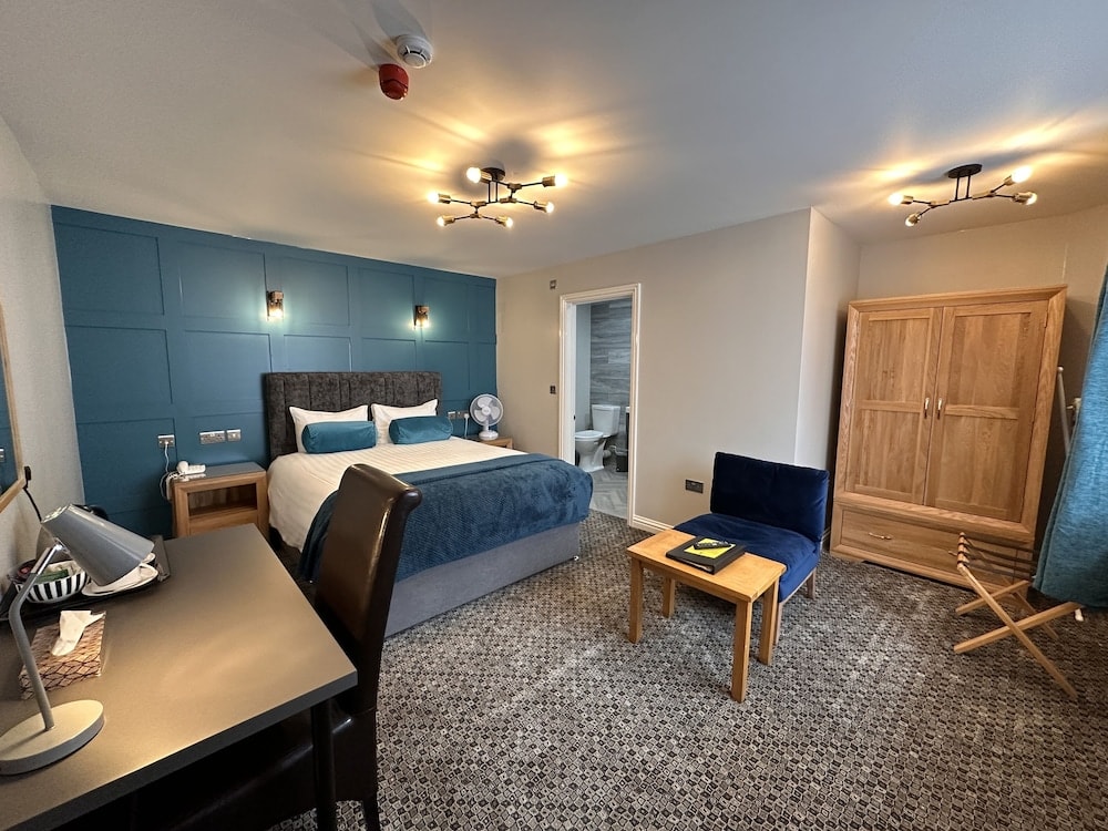 Carmarthen - Spilman Hotel