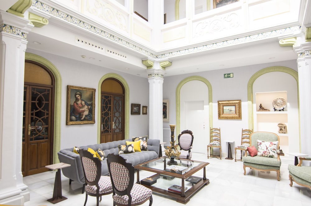 Andújar - Hotel Oleum - Parking Gratuito bajo disponibilidad y reserva previa