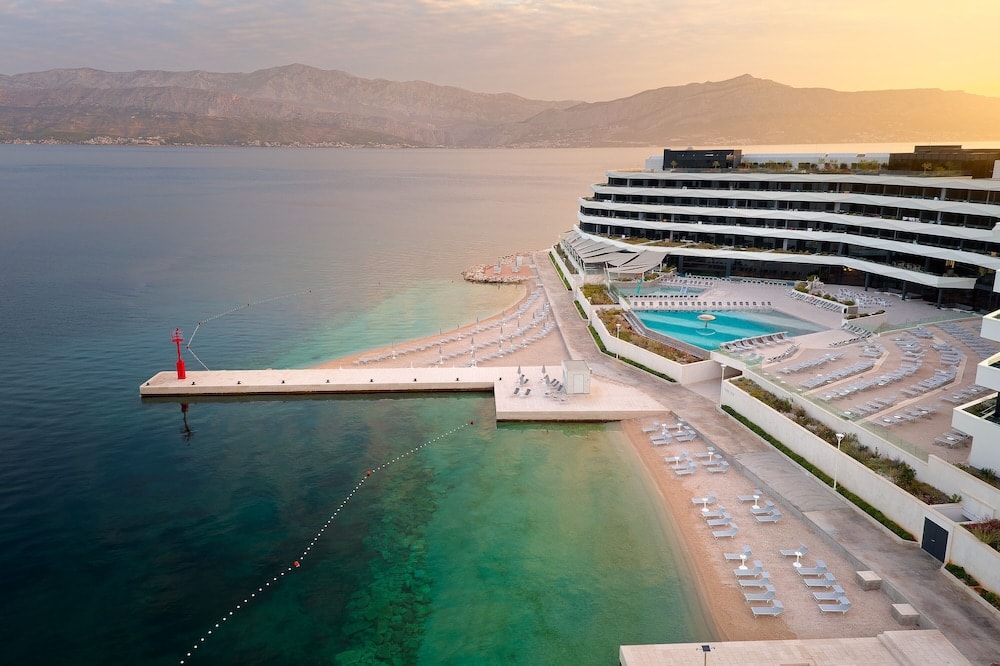 Splitska - Grand Hotel View