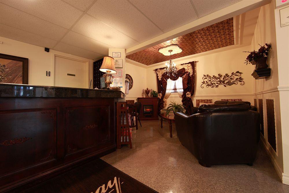Québec - Hotel et Motel Le Chateauguay